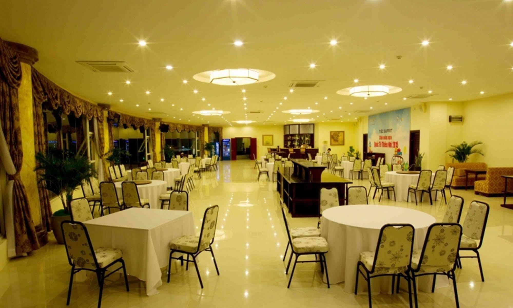 Sai Gon Rach Gia Hotel Rạch Giá Exterior foto